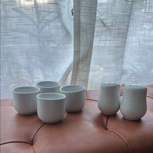 3 for $20 ✨Pier 1 Tea Cups White Ceramic Set with matching salt & pepper shakers
